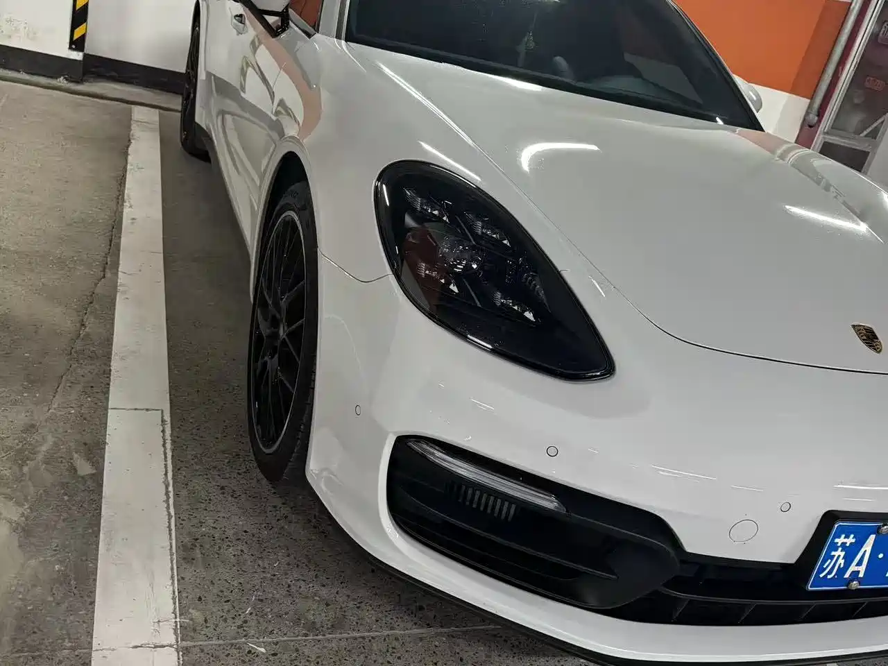 Porsche Panamera 2023 Panamera 2.9T Platinum Edition фото 4