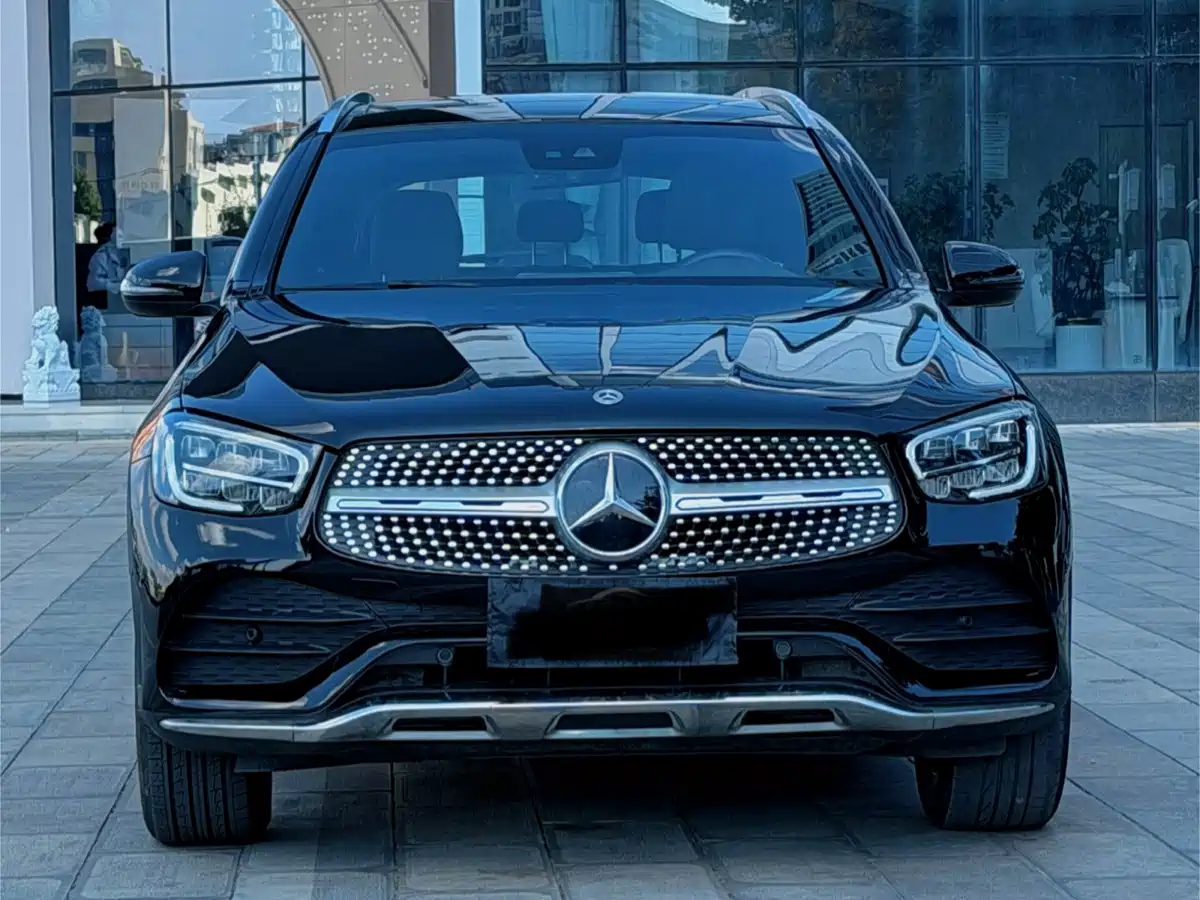 Фото 2 - Mercedes-Benz GLC