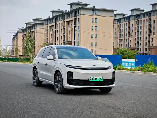 Li Auto L6 2024 Pro