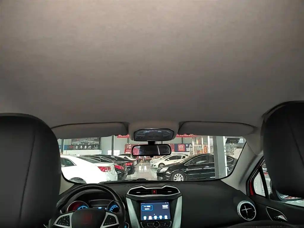 BYD Yuan 2016 1.5L Automatic Luxury фото 18