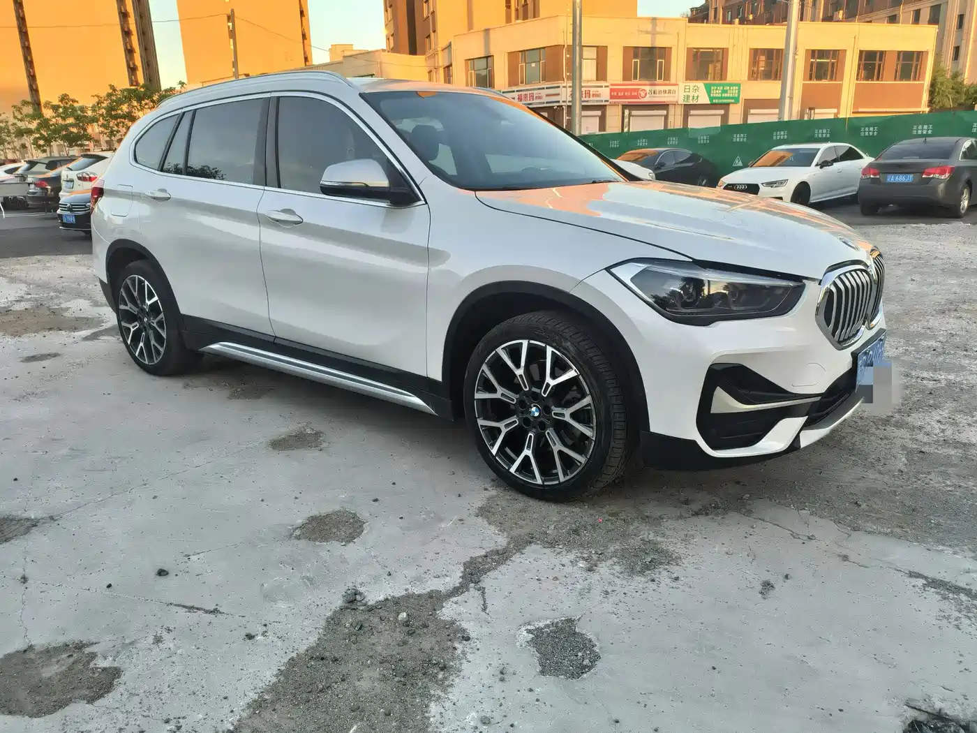 BMW X1 2021 xDrive25Li Exclusive фото 3