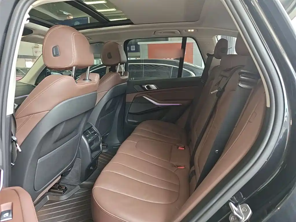 BMW X5 (IMPORTED)