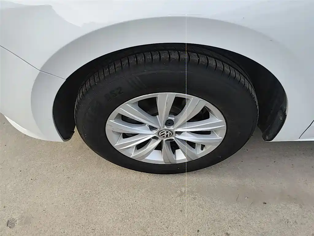 Volkswagen Bora 2017 1.6L Automatic Fashion Edition фото 23