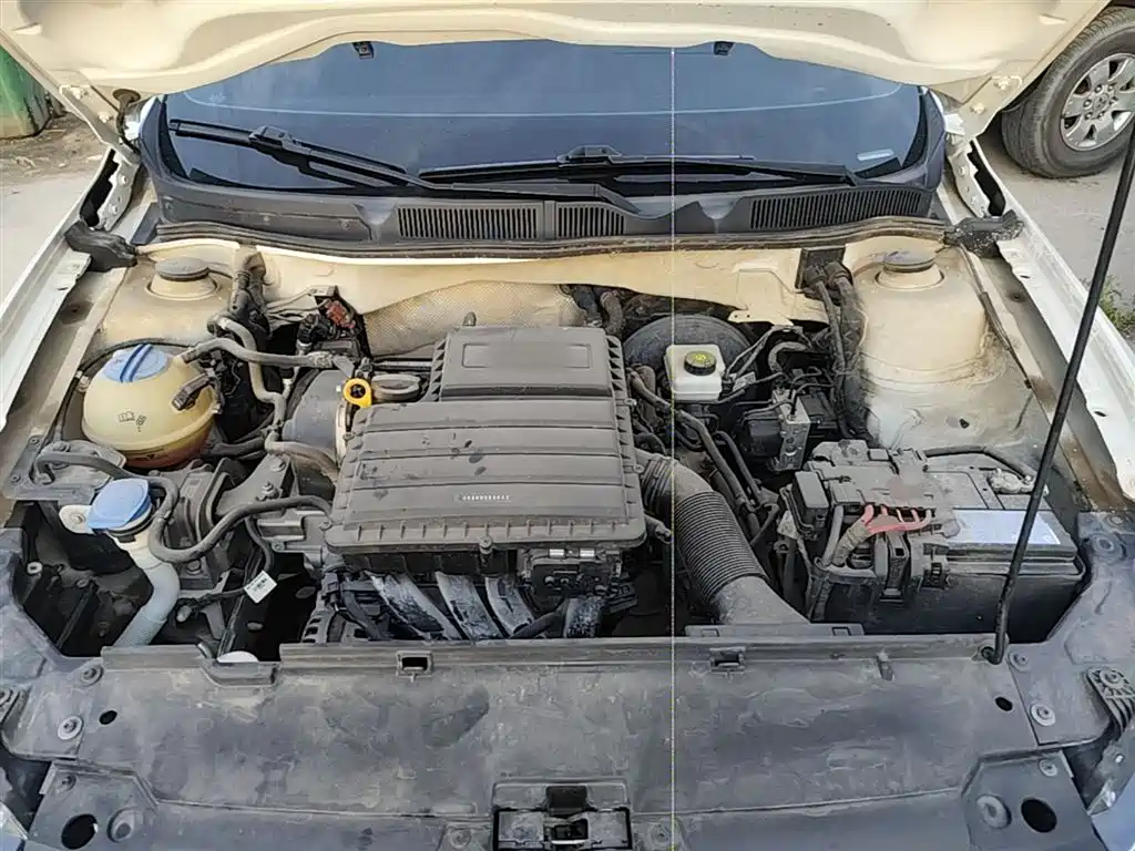 Volkswagen Bora 2017 1.6L Automatic Fashion Edition фото 20