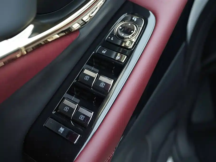 GAC Trumpchi Trumpchi M8 2023 Model Master Series 400T Flagship Edition фото 4