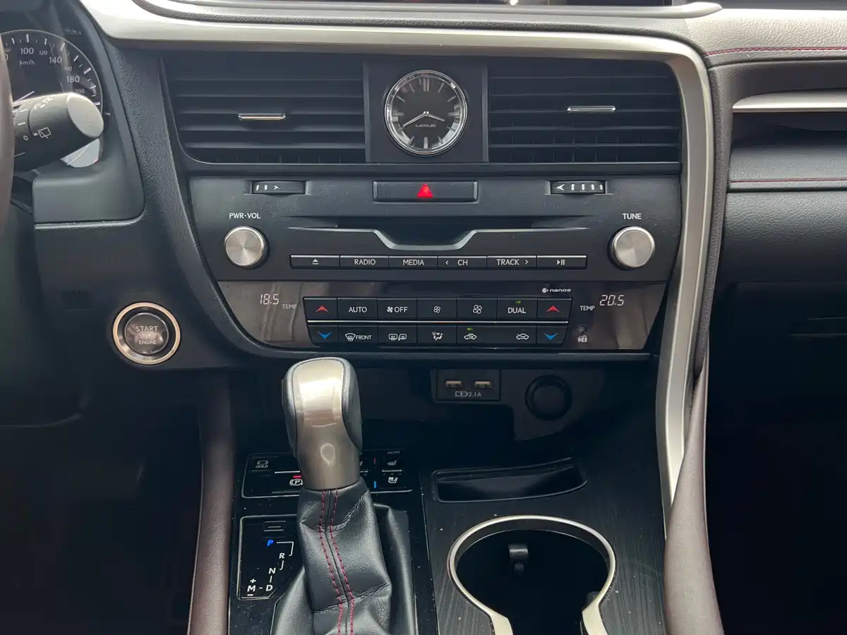 LEXUS RX