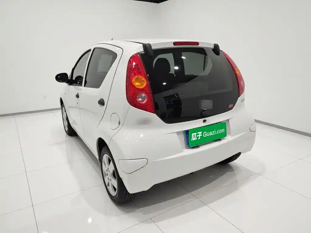BYD F0 2014 2013 1.0L AMT Cool Edition