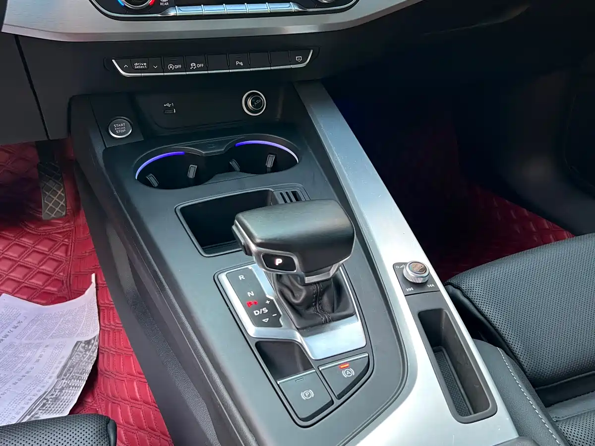 Audi A4L 2020 40 TFSI Fashion Elegance фото 20