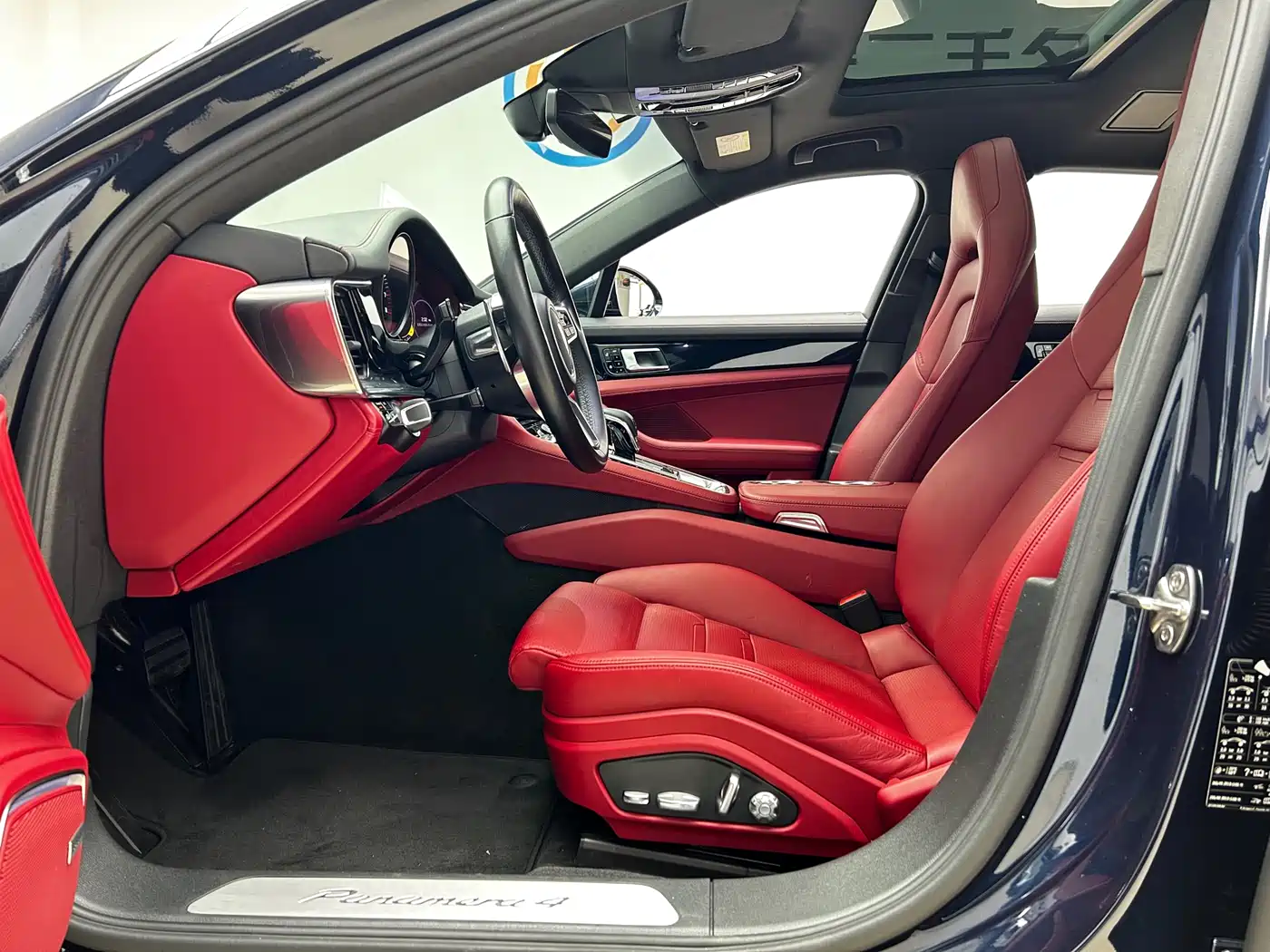 Porsche Panamera 2021 Panamera 4 Executive Long Wheelbase 2.9T фото 6