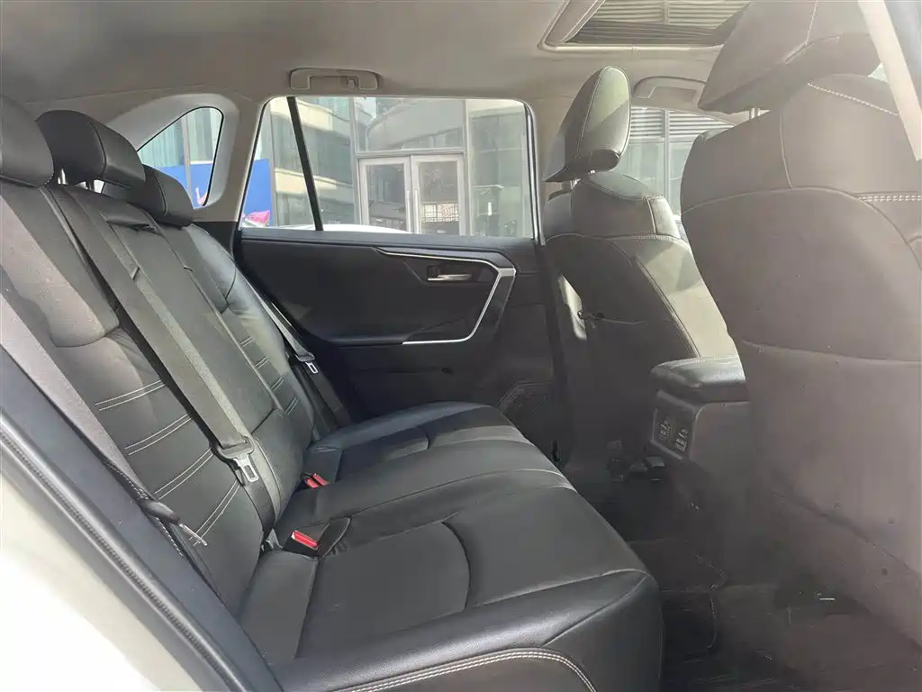 Toyota RAV4 Rongfang 2021 2.0L CVT 2WD Trend PLUS фото 21