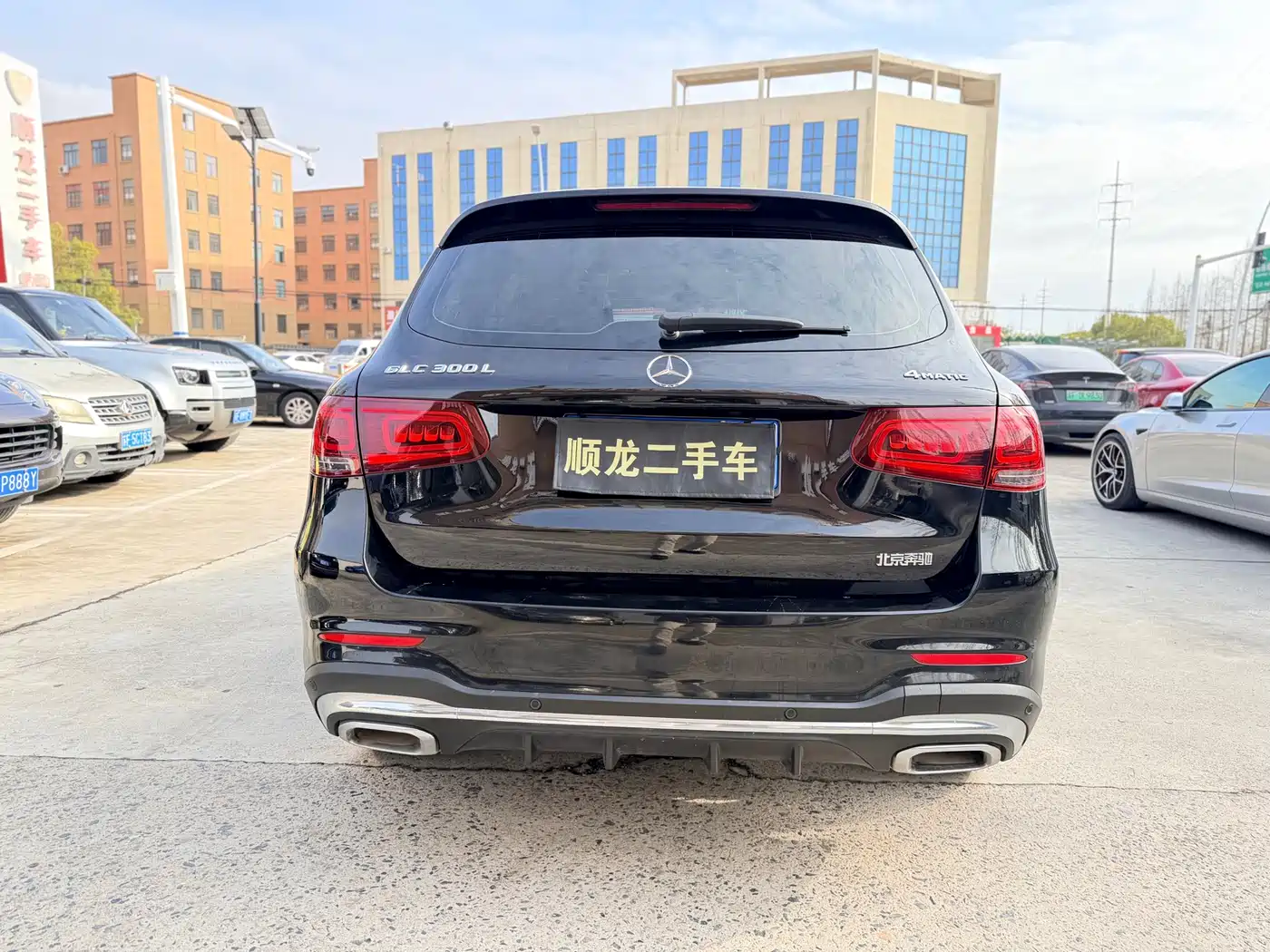 Mercedes-Benz GLC 2022 Facelift II GLC 260 L 4MATIC Sport Model фото 3