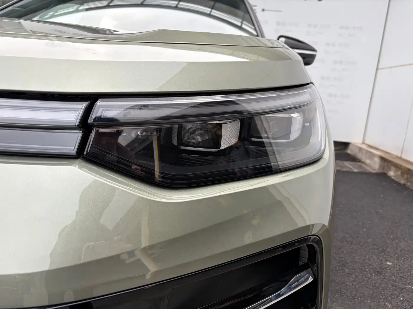 Volkswagen Tayron 2025 Model Tayron L 380TSI 4WD Luxury Easy Package фото 4