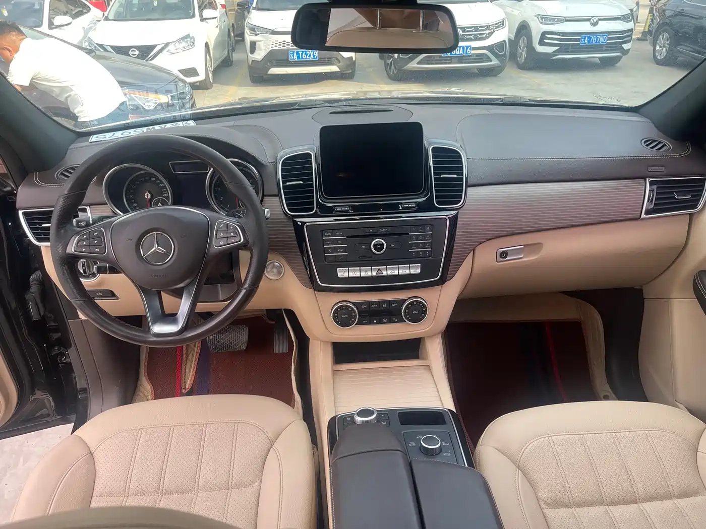 Mercedes-Benz GLE 2017 GLE 320 4MATIC Dynamic фото 8