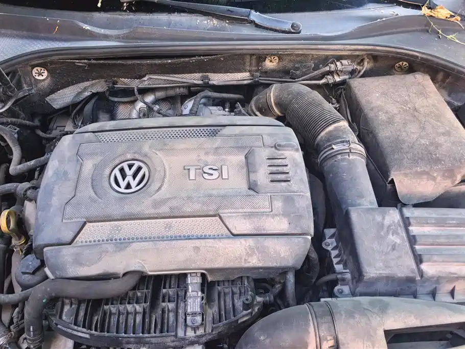 Volkswagen Passat 2016 330TSI DSG Honor Edition фото 10