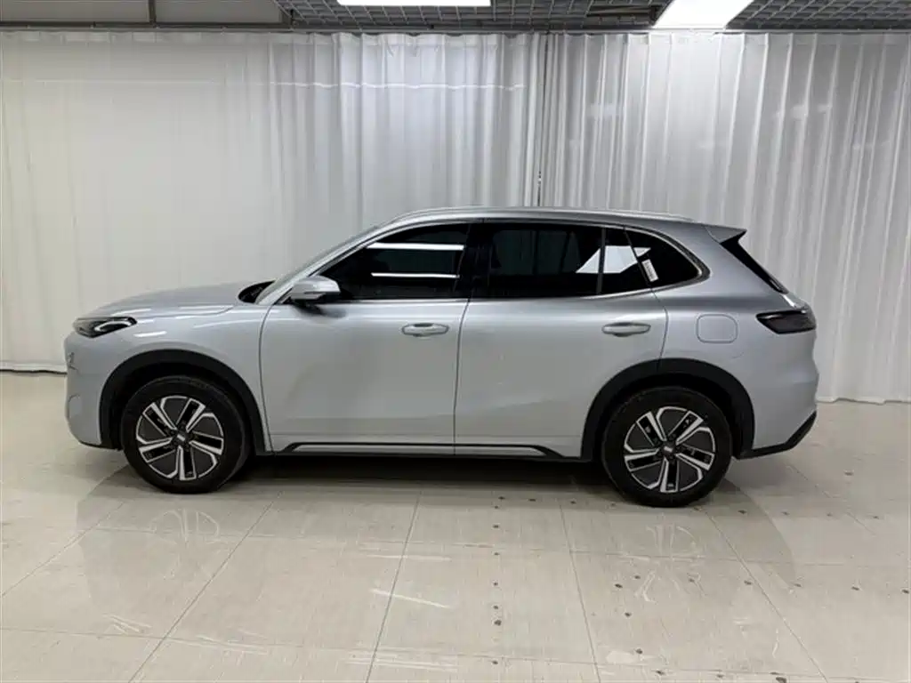 Geely Galaxy Galaxy Starship 7 EM-i 2025 Model 120km Explorer+ Edition фото 3