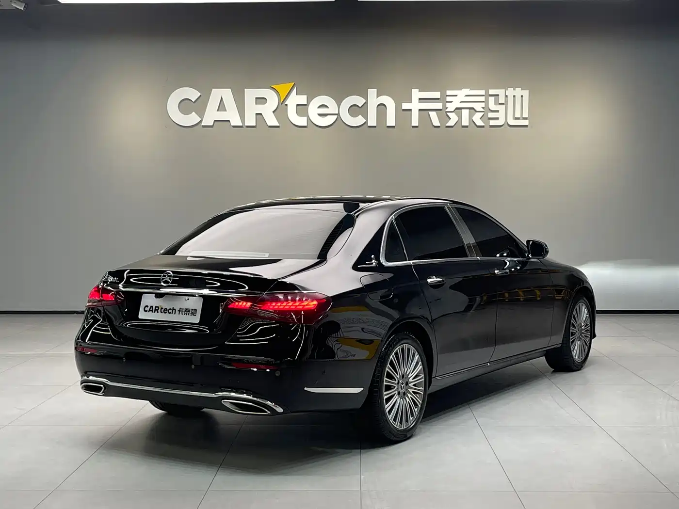 Mercedes-Benz E-Class 2021 E 300 L Luxury фото 3