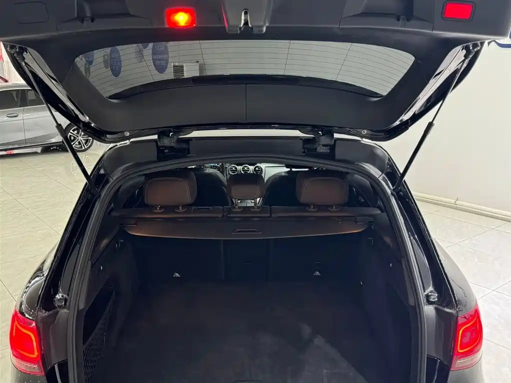 Mercedes-Benz GLC 2020 GLC 260 L 4MATIC Luxury фото 8