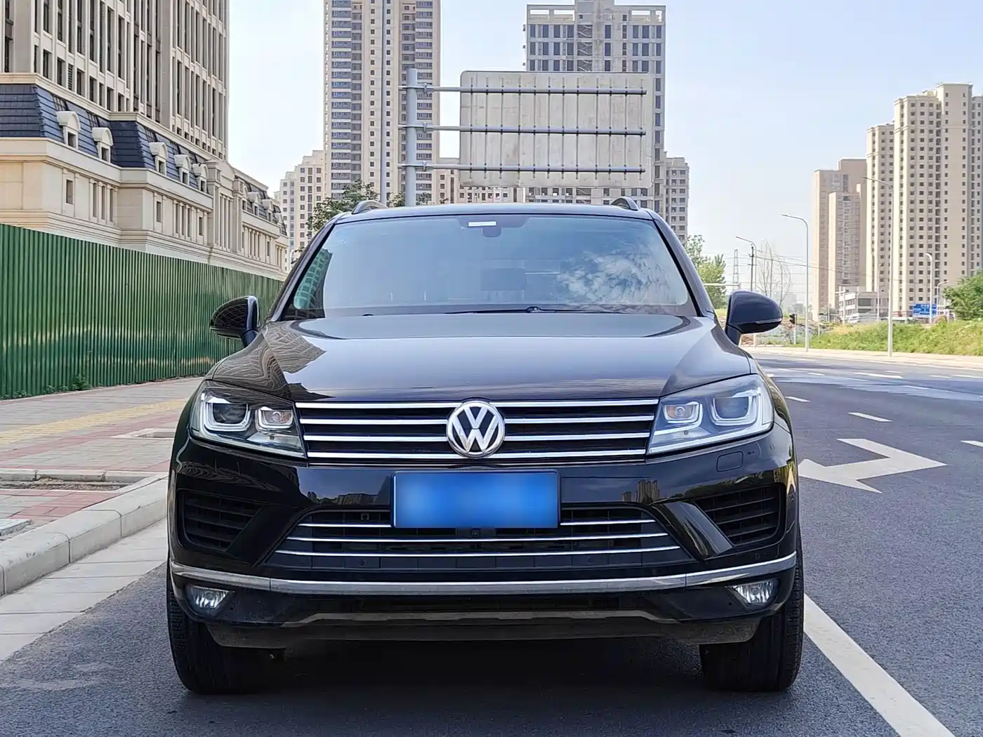 Volkswagen Touareg 2017 3.0TSI Explorer Edition фото 2