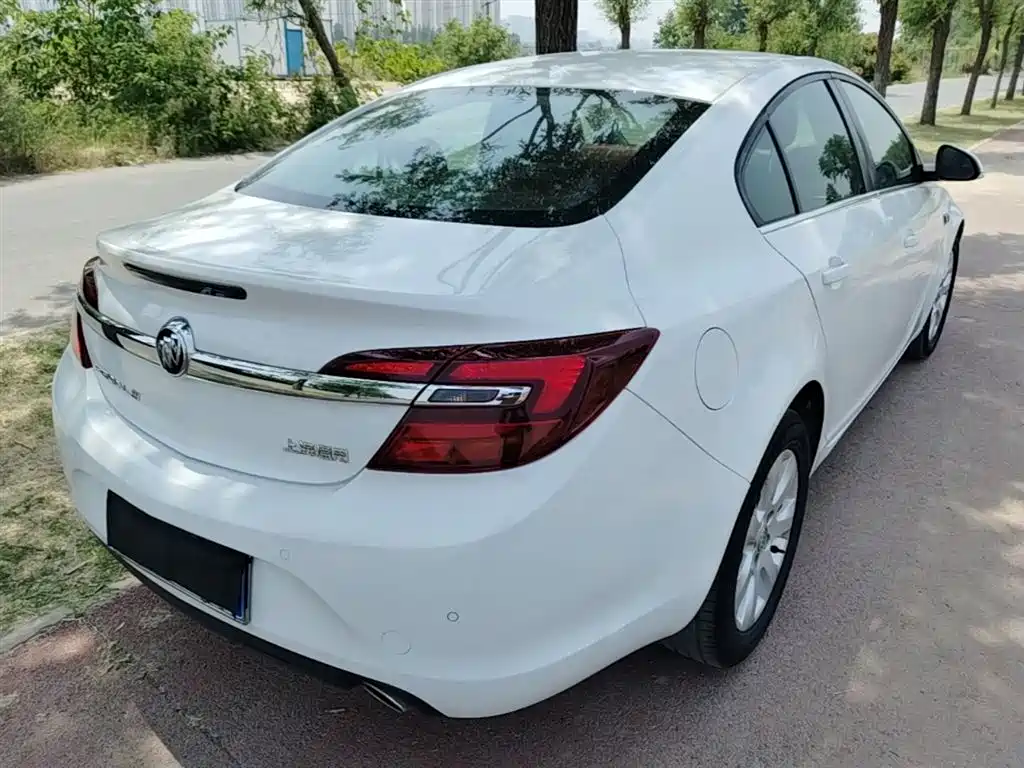 Buick Regal 2015 1.6T Leading Tech Edition фото 7