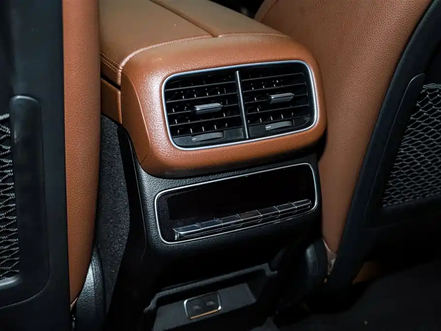 Mercedes-Benz GLE 2024 GLE 350 4MATIC Fashion фото 18