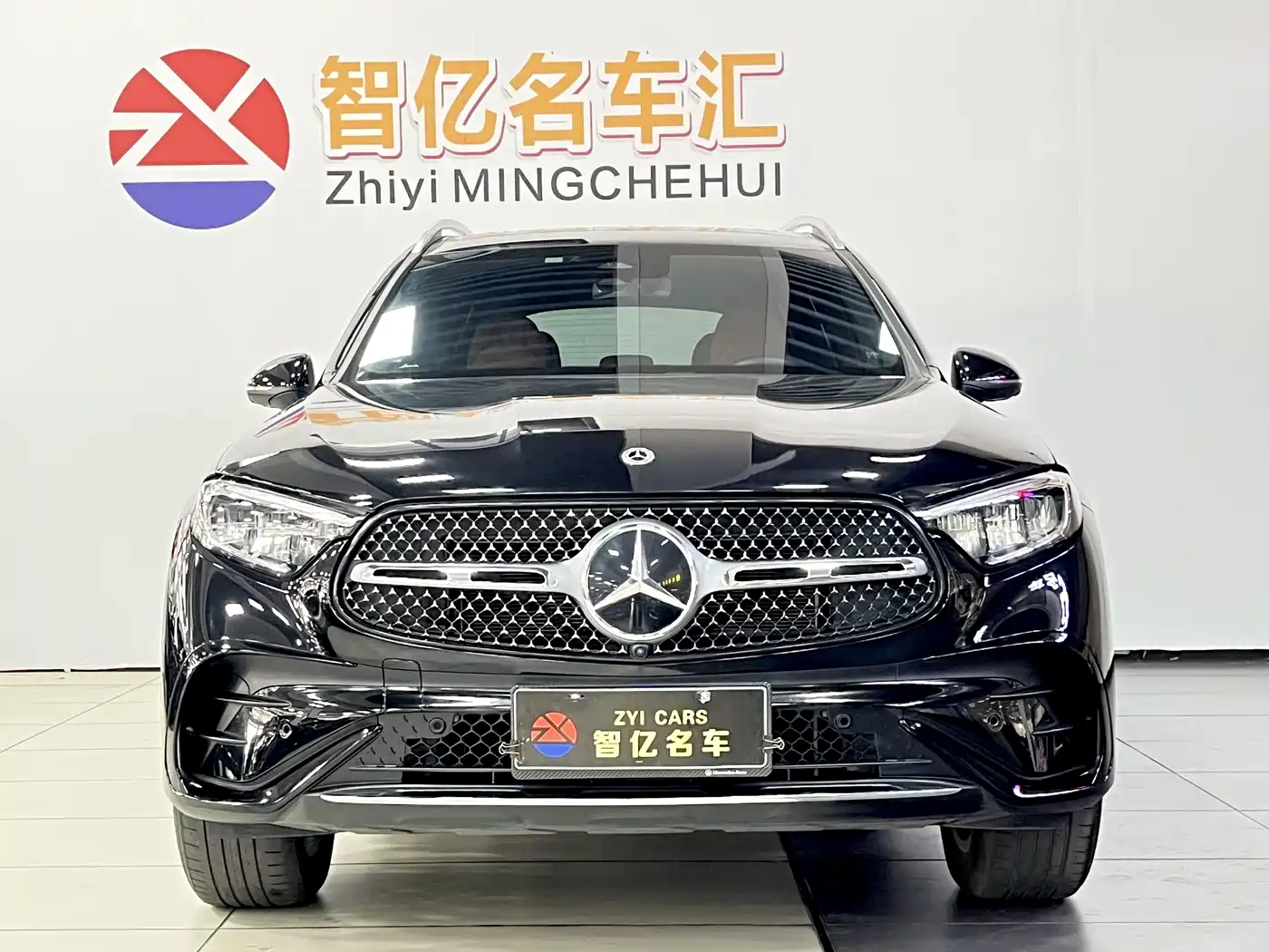 Mercedes-Benz GLC 2024 Facelift GLC 300 L 4MATIC Sport 5-seater фото 2