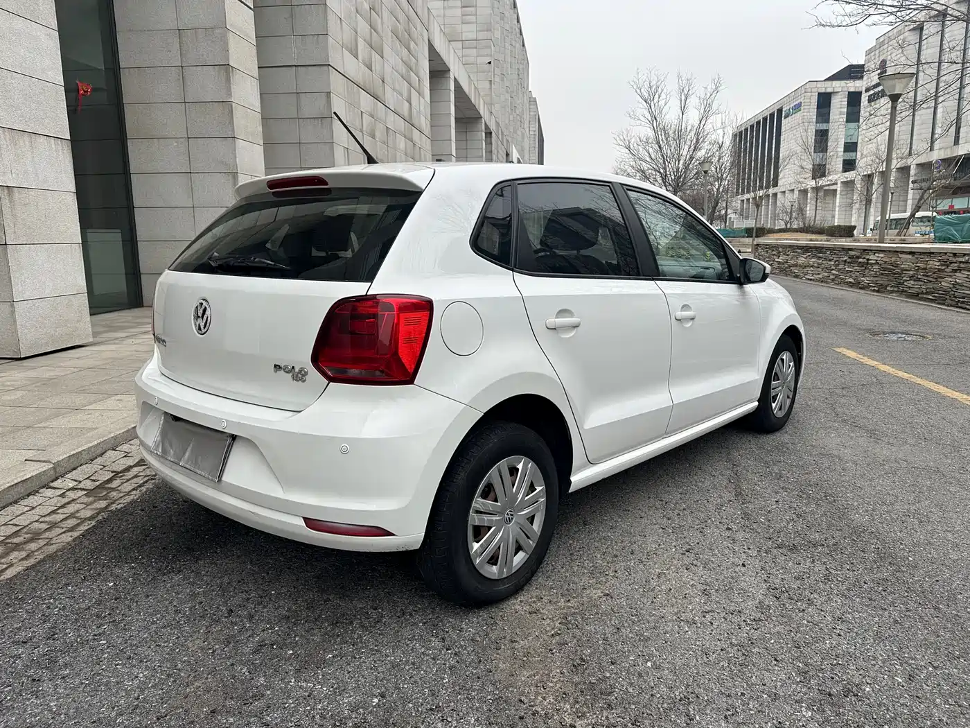 Volkswagen Polo 2018 1.5L Auto Safe Drive фото 4