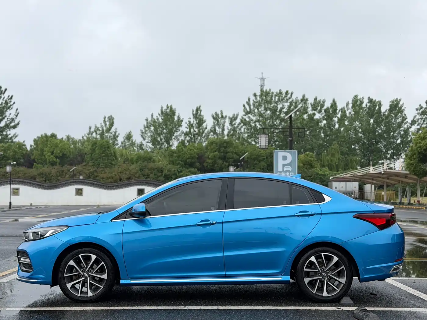 Chery Arrizo GX 2018 2018 1.5T Manual Style Edition China V