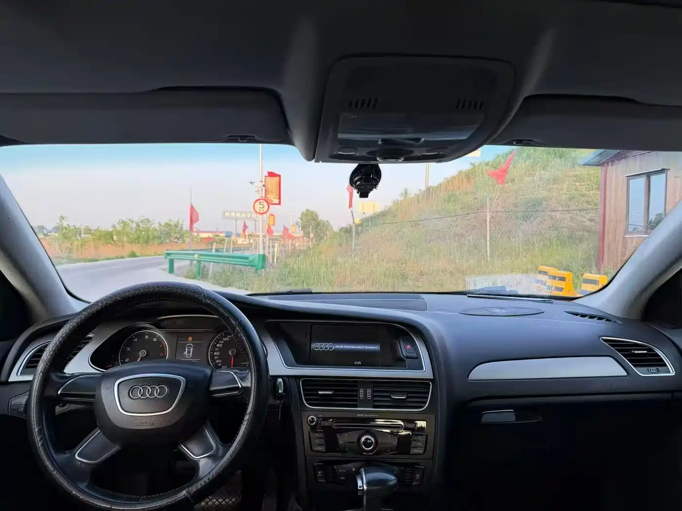 Audi A4L 2013 30 TFSI Automatic Comfort фото 7