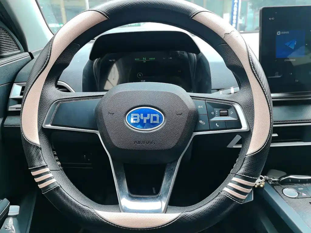 Фото 6 - BYD e2