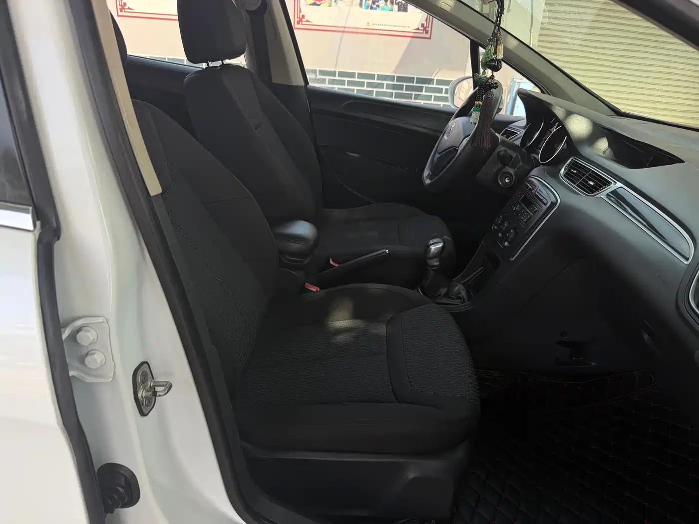 Peugeot 308 2014 2014 Model Joy Edition Classic 1.6L Manual Superior Style