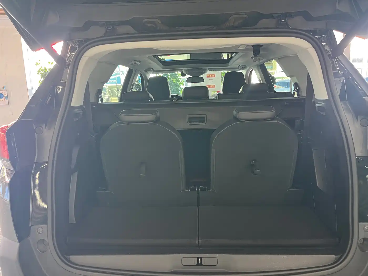 Peugeot 5008 2018 2017 380THP 7-seat Luxury Edition