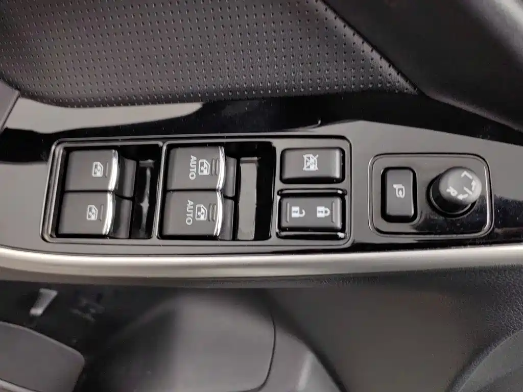 Фото 9 - Subaru Forester