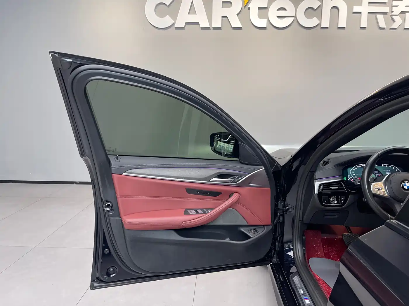 BMW 5 Series 2022 Model Second Facelift 530Li Leading M Sport Package фото 27