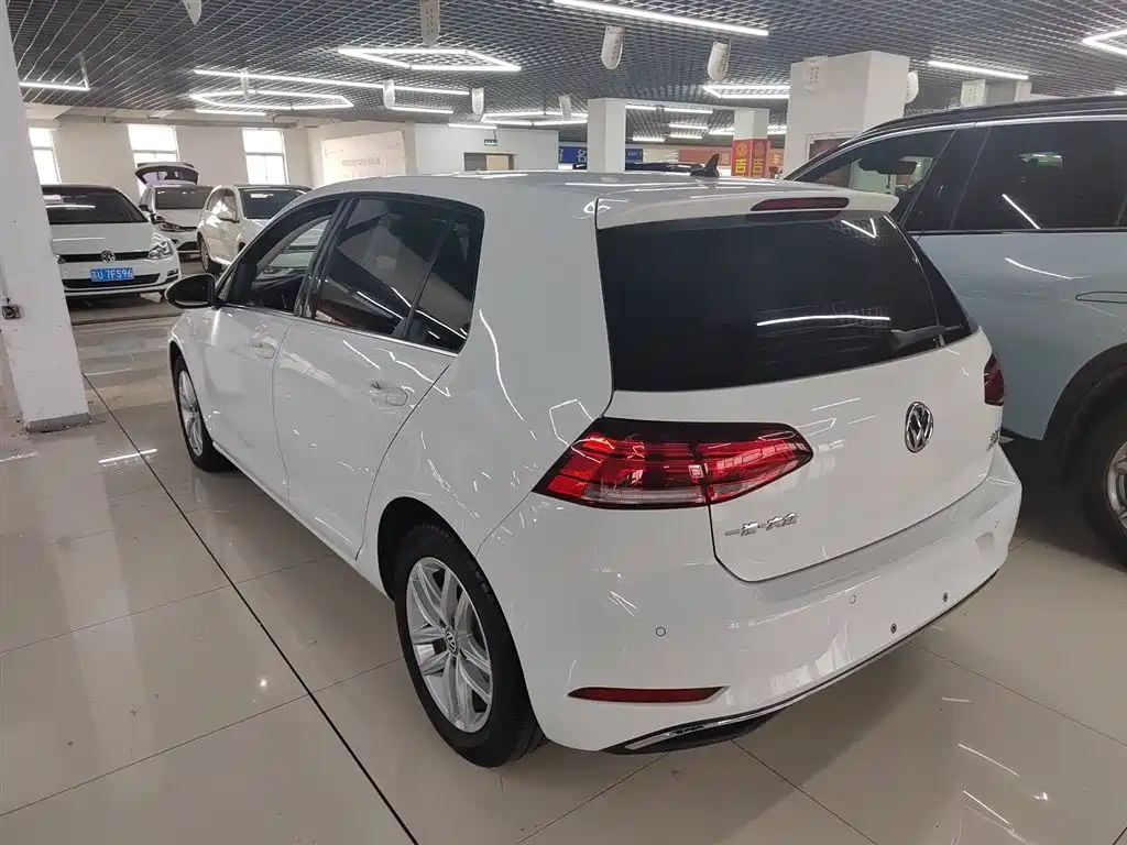 Volkswagen Golf 2019 280TSI DSG Comfort China VI фото 5