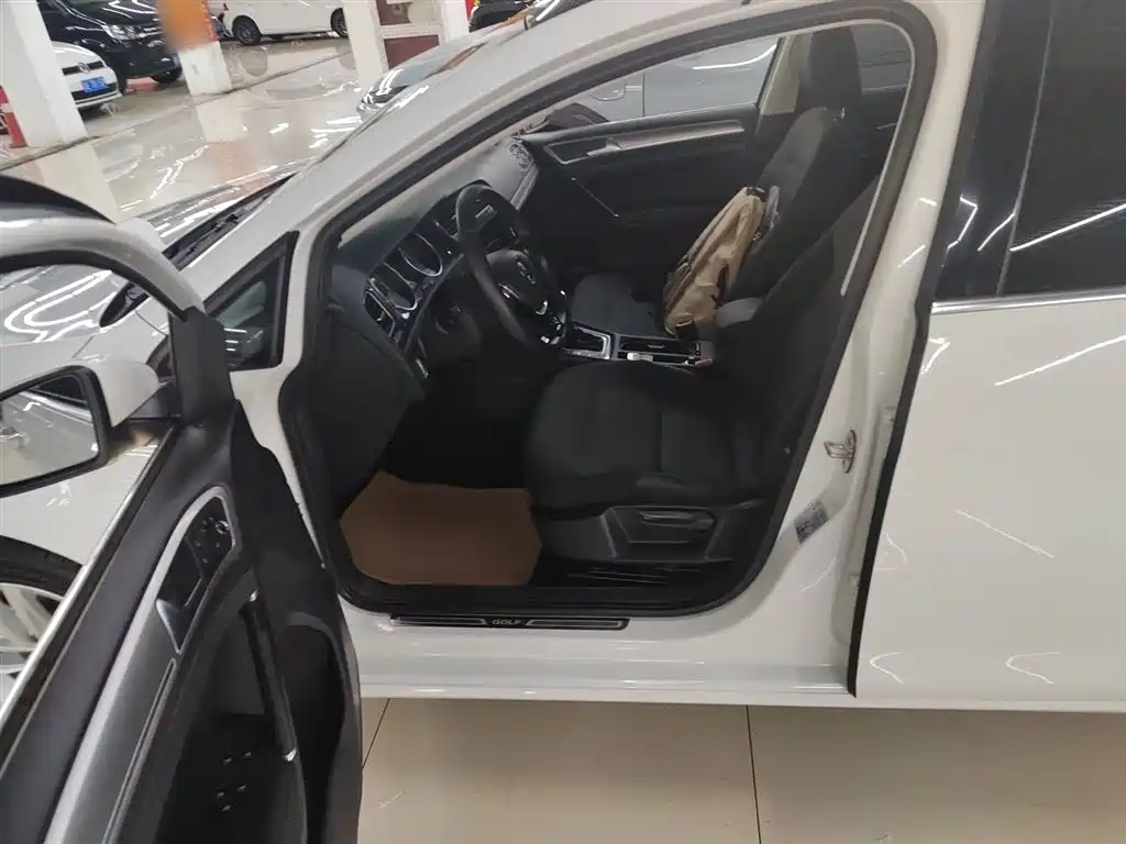 Volkswagen Golf 2019 280TSI DSG Comfort China VI фото 15