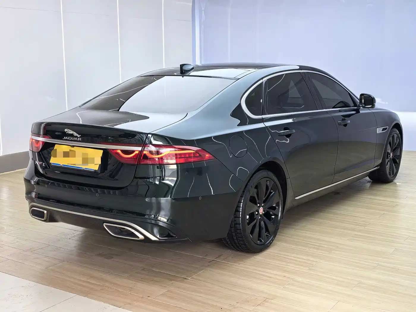 Jaguar XFL 2025 2024 2.0T P250 2WD Premium Luxury