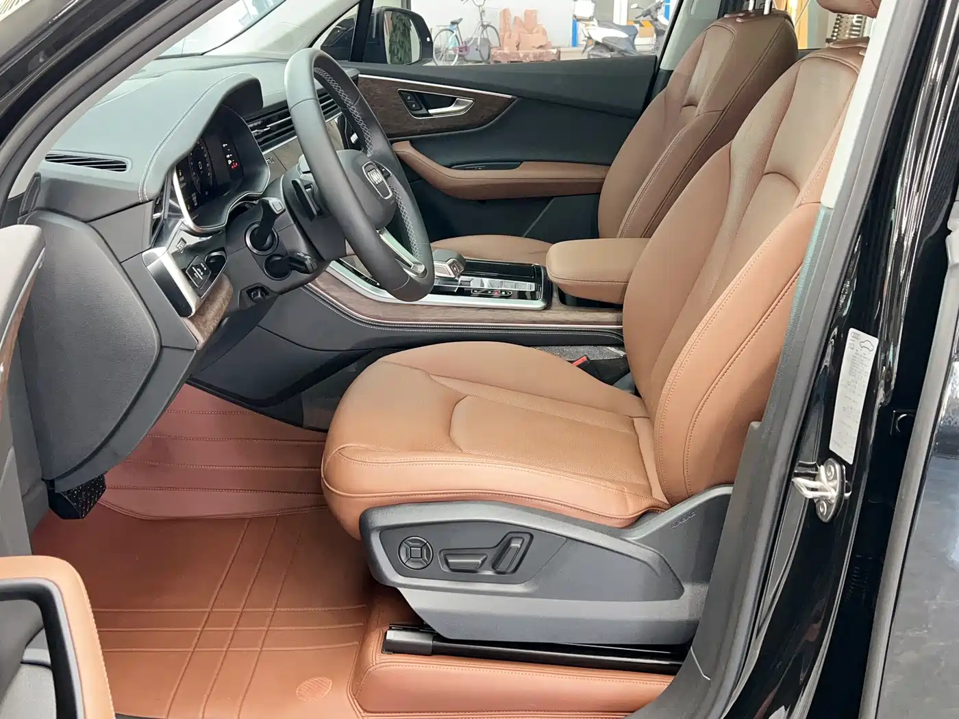 Audi Q7 2025 2025 55 TFSI quattro S line Sport