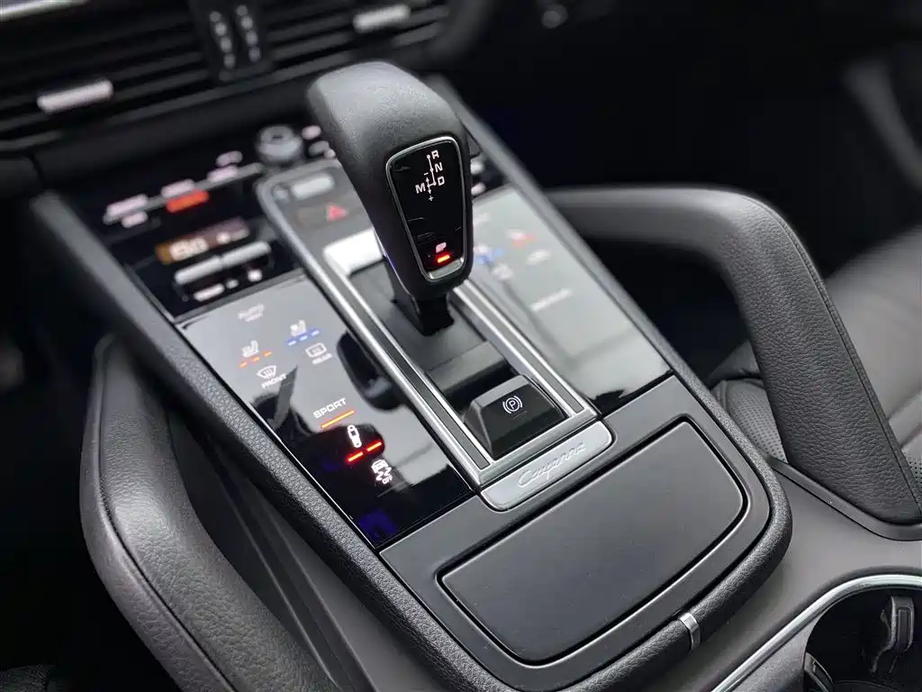Porsche Cayenne 2018 Cayenne 3.0T фото 18