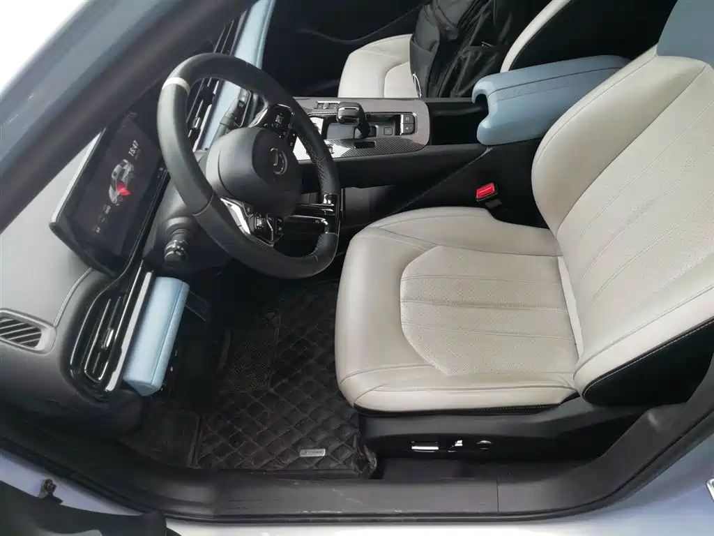GAC Trumpchi Trumpchi Emkoo 2023 Shadow Leopard H Smart Hybrid фото 7