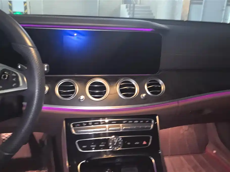 Mercedes-Benz E-Class 2017 E 300 L Sport Fashion фото 13