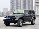 Фото 1 - Jeep Wrangler