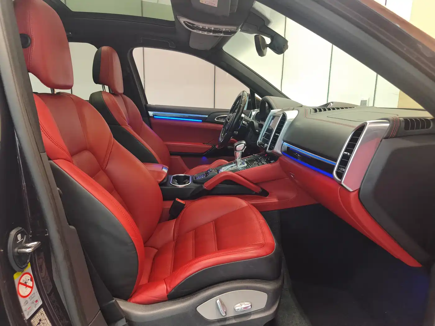 Porsche Cayenne 2016 Cayenne Platinum Edition 3.0T фото 10
