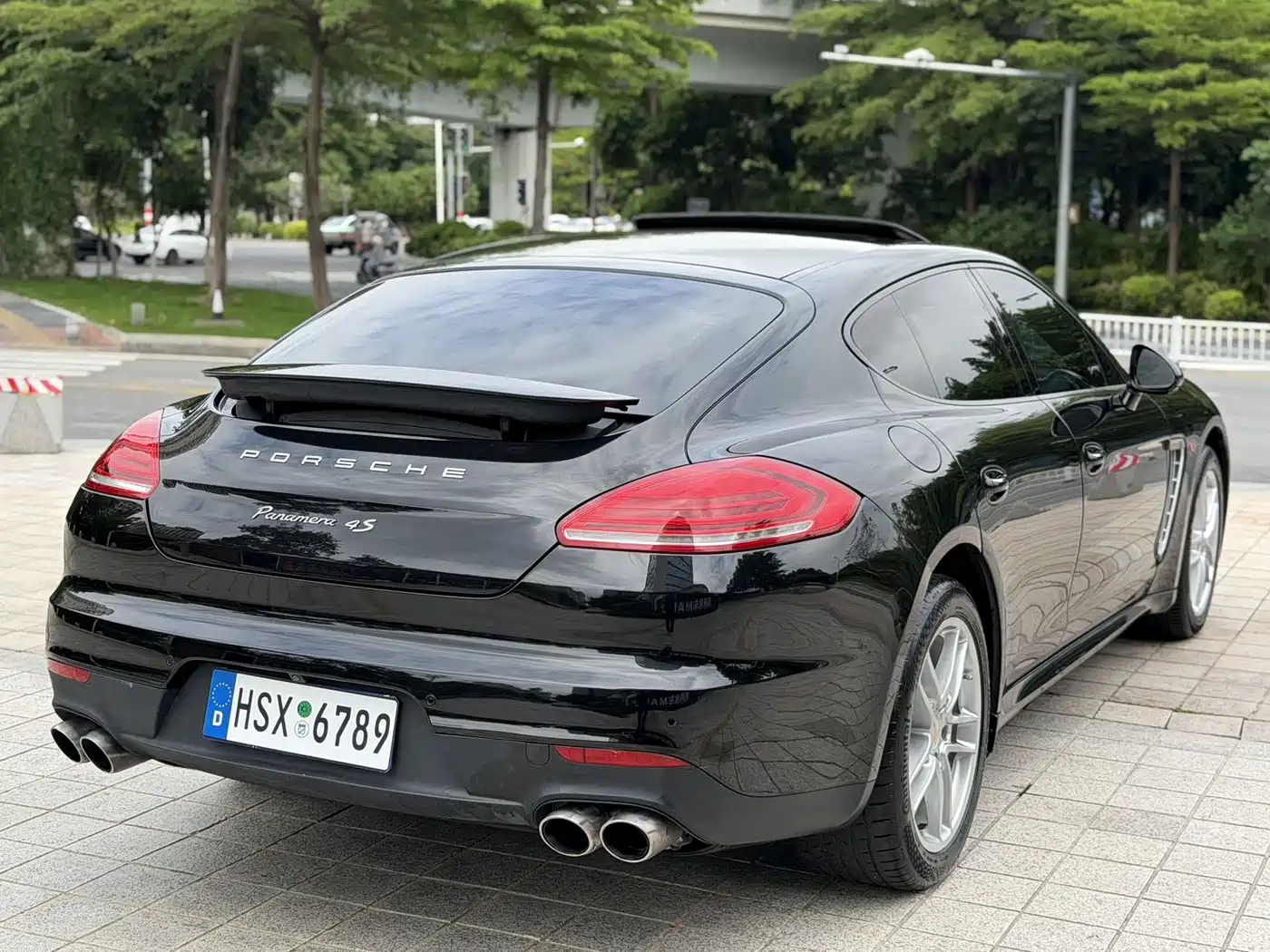 Porsche Panamera 2014 Panamera 4 3.0T фото 4