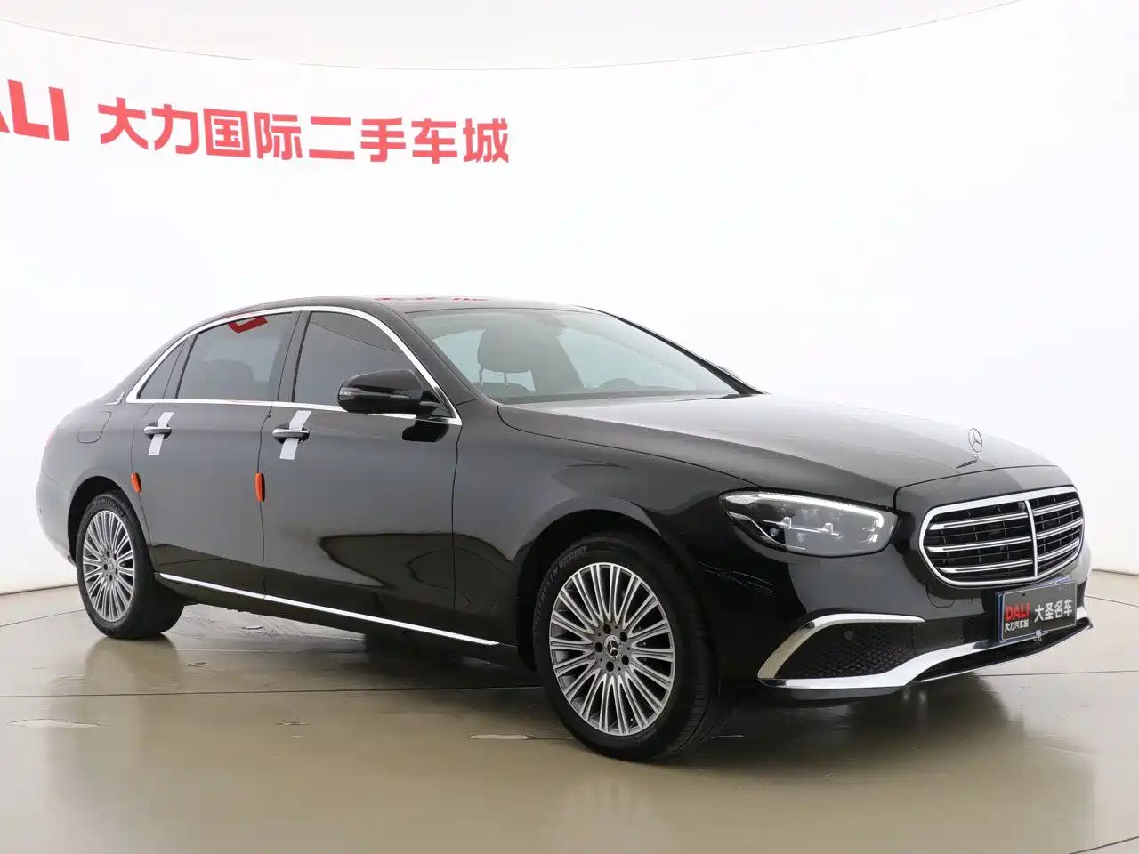  E CLASS