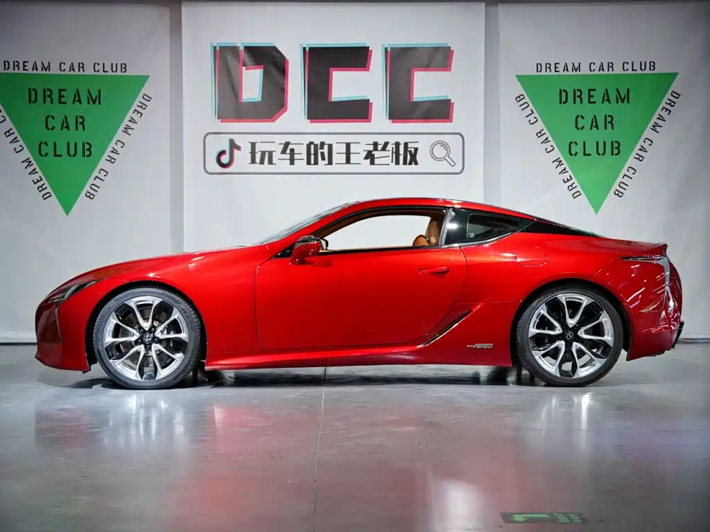 Photo 41 - Lexus LC
