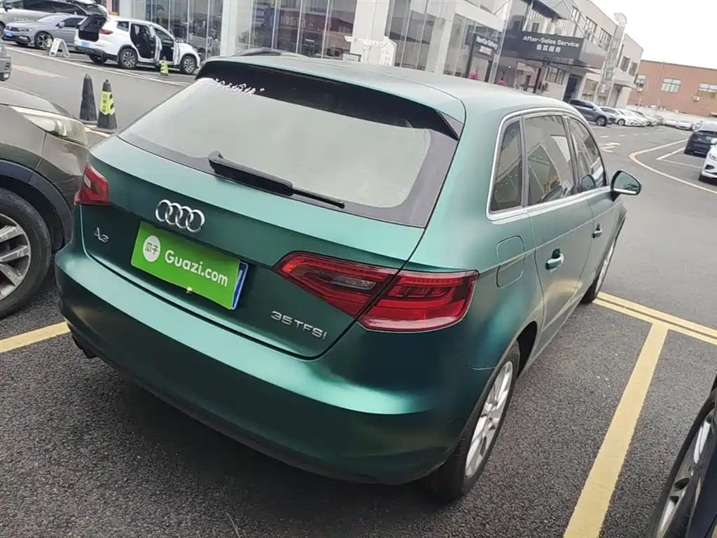 Audi A3 2016 Sportback 35 TFSI Leadership фото 7