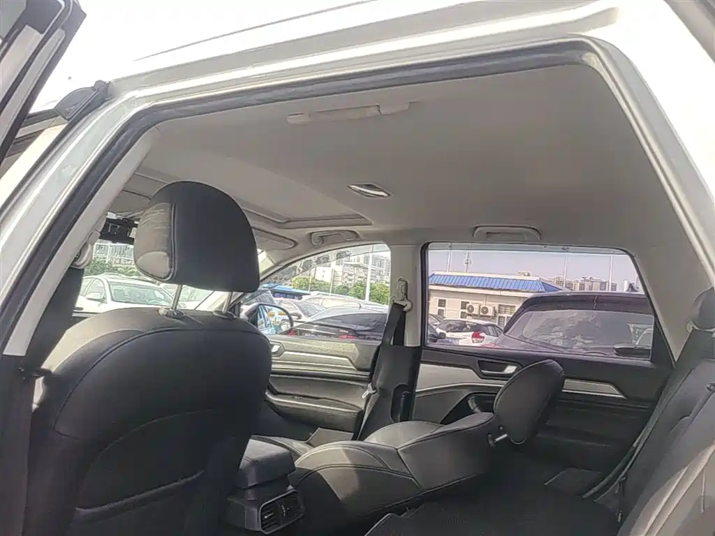 Haval H6 2018 Blue Label Sport 1.5T Automatic 2WD Elite фото 17