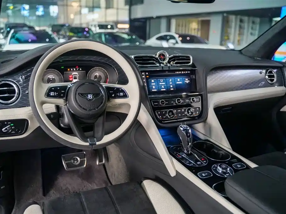 Bentley Bentayga 2022 4.0T V8 S фото 2