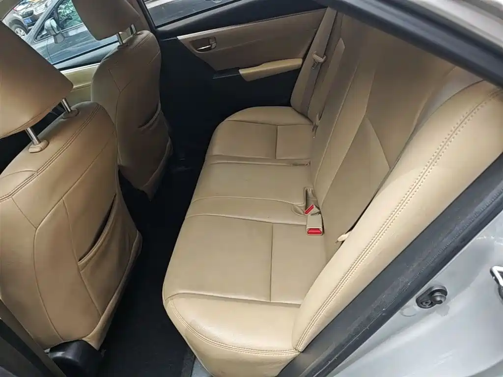 Toyota Levin 2016 1.6G CVT Elite Edition фото 17