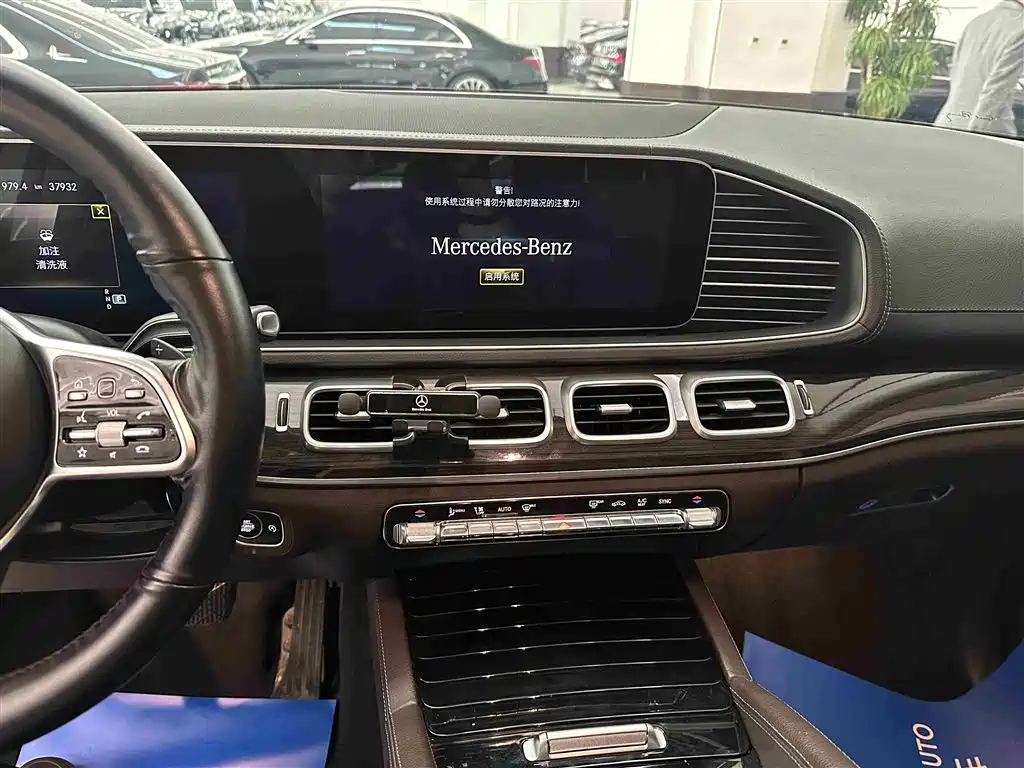 MERCEDES-BENZ GLE
